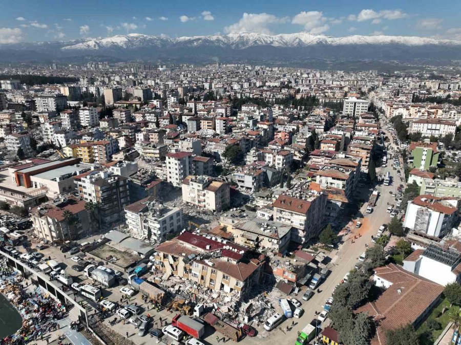 Hatay’da Havadan Çekilen Görüntüler Dehşetin Boyutunu Gözler Önüne Serdi