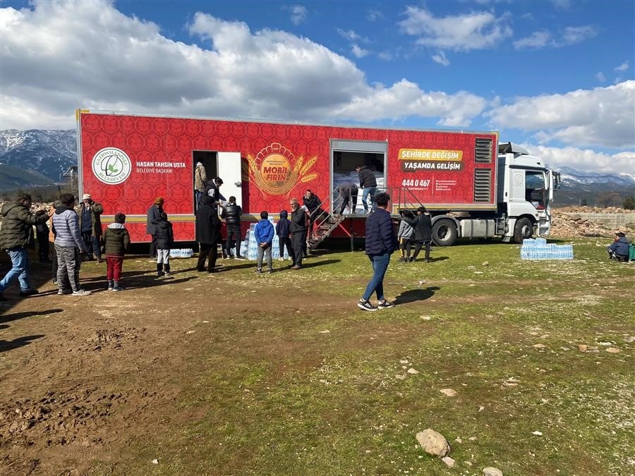 Gaziosmanpaşa Deprem Bölgesi İçin Tek Yürek