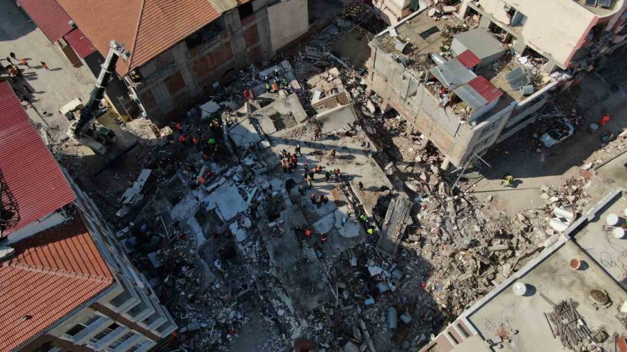 Hatay Samandağ’da Enkaz Yığınları Havadan Görüntülendi