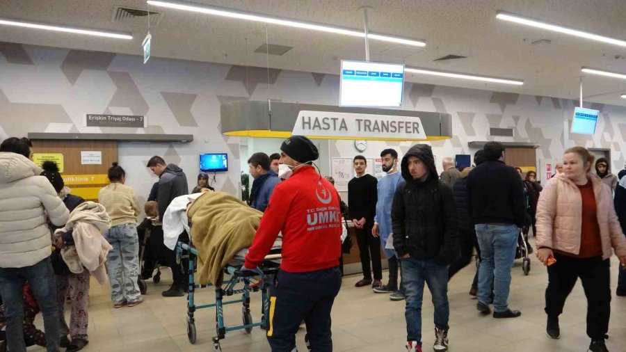 Adana Şehir Hastanesi Depremzedeler İçin Sağlık Üssü Oldu