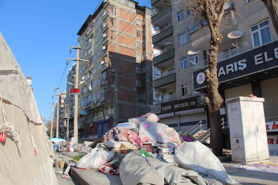 Diyarbakır’da Dündar Apartmanı’nın Enkazında Çalışmalar Tamamlandı