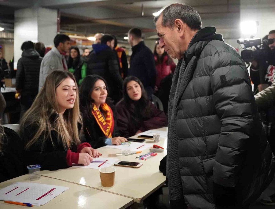 Dursun Özbek: "destek Veren Firmalara Sesleniyorum, Bu Desteği Kesmesinler"