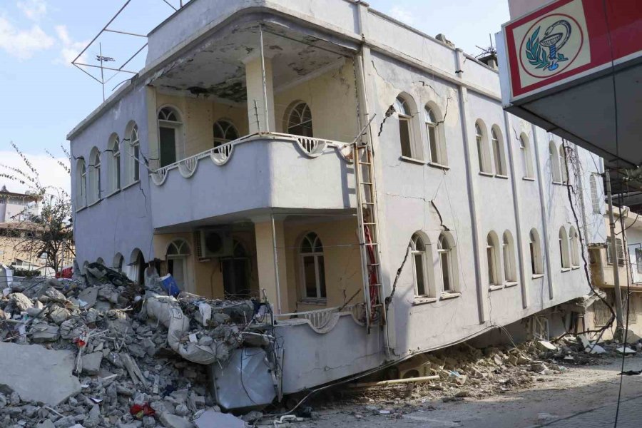 Depremin İskenderun’da Geride Bıraktığı Acı Tablo