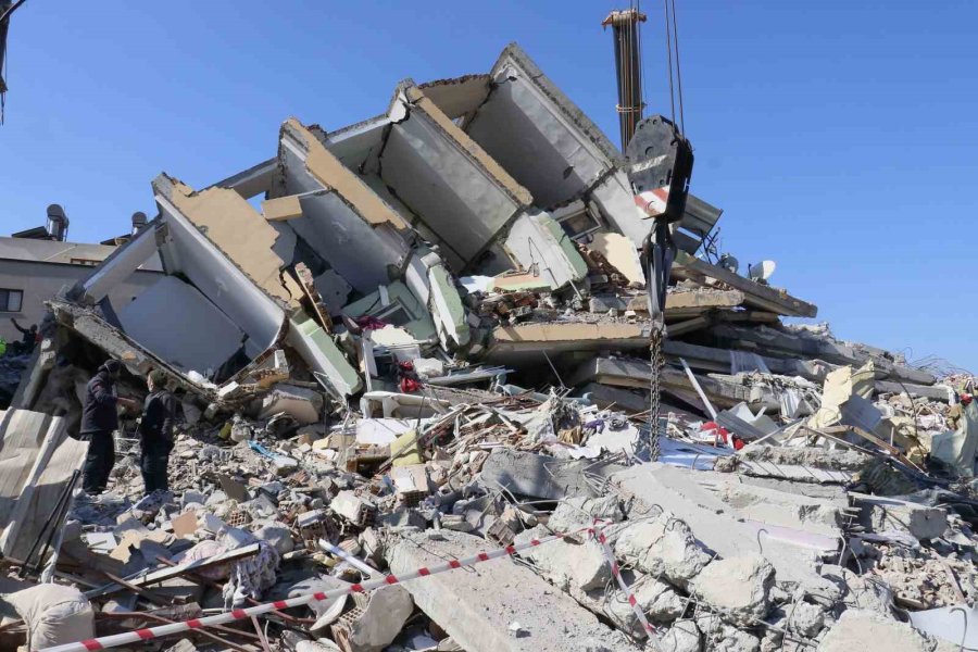 Depremin İskenderun’da Geride Bıraktığı Acı Tablo