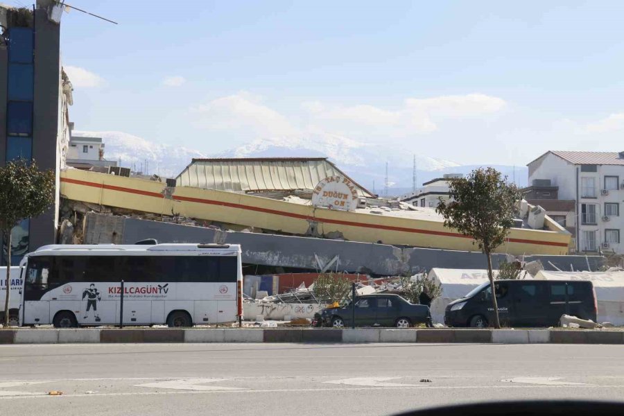 Depremin İskenderun’da Geride Bıraktığı Acı Tablo