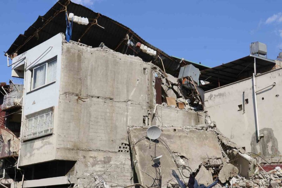 Depremin İskenderun’da Geride Bıraktığı Acı Tablo