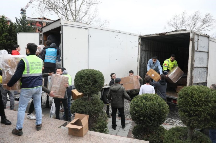 Kağıthane’den Deprem Bölgesine 60 Tır Dolusu Yardım Gitti