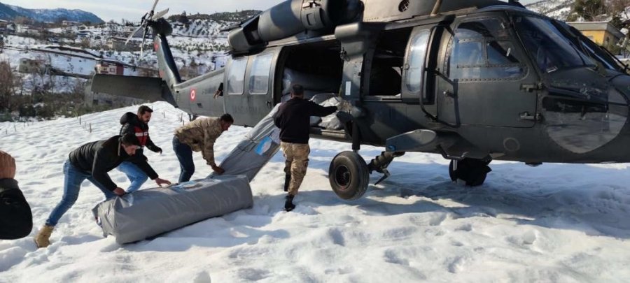 Gaziantep’in Köylerine Yardımlar Hız Kesmeden Devam Ediyor