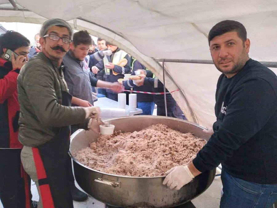 Ümraniye Belediyesi Arama Kurtarma Ekipleri, 24 Can Kurtardı