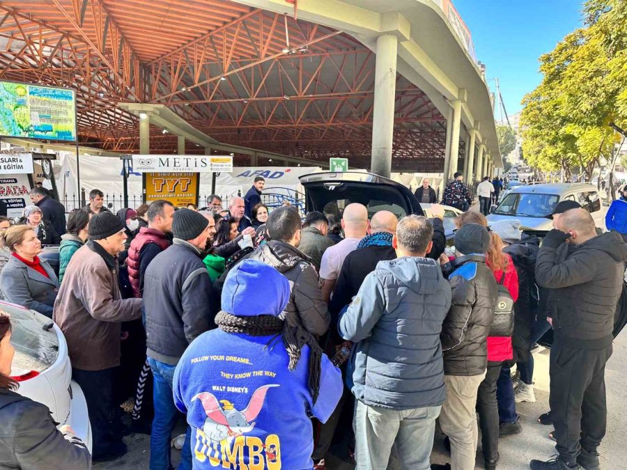 Adana Masası’ndan 15 Bin Depremzedeye Yardım