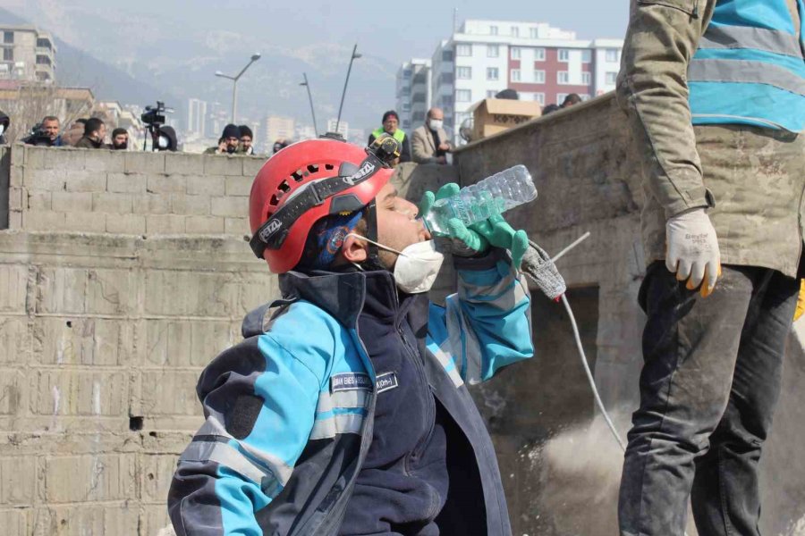 Kahramanmaraş’ta Depremin 7. Gününde Arama Kurtarma Çalışmaları Devam Ediyor