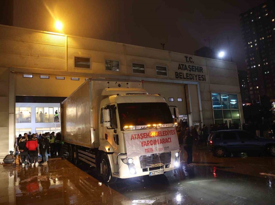 Ataşehir’den 80 Yardım Tırı Deprem Bölgelerine Gönderildi