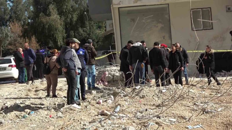 Adana’da Enkazın İzleri Siliniyor