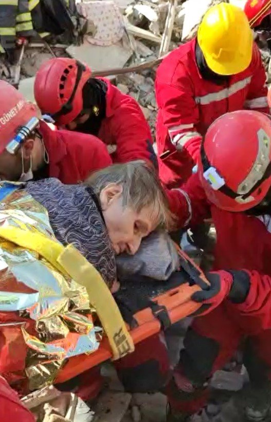 152 Saat Sonra Kurtarıldı: "merak Etme Birazdan Göreceğin Işık Güneş Işığı Olacak"