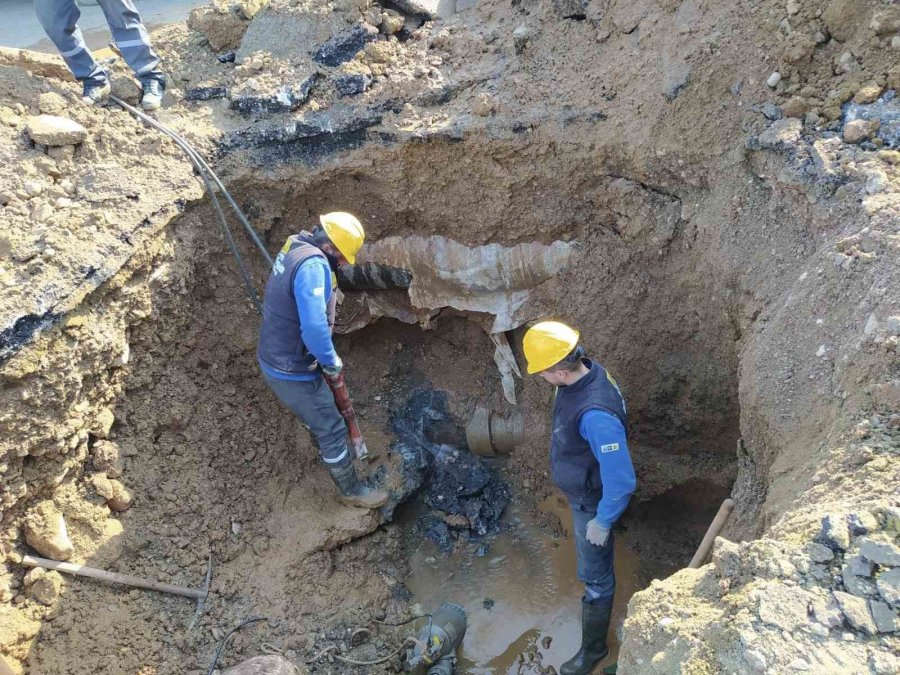 Hatay’ın Su Şebekesine Konya Ekiplerinden Can Suyu