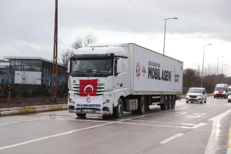 Şile Belediyesi Mobil Aşevi Antakya’da Sıcak Yemek Dağıtımına Başladı