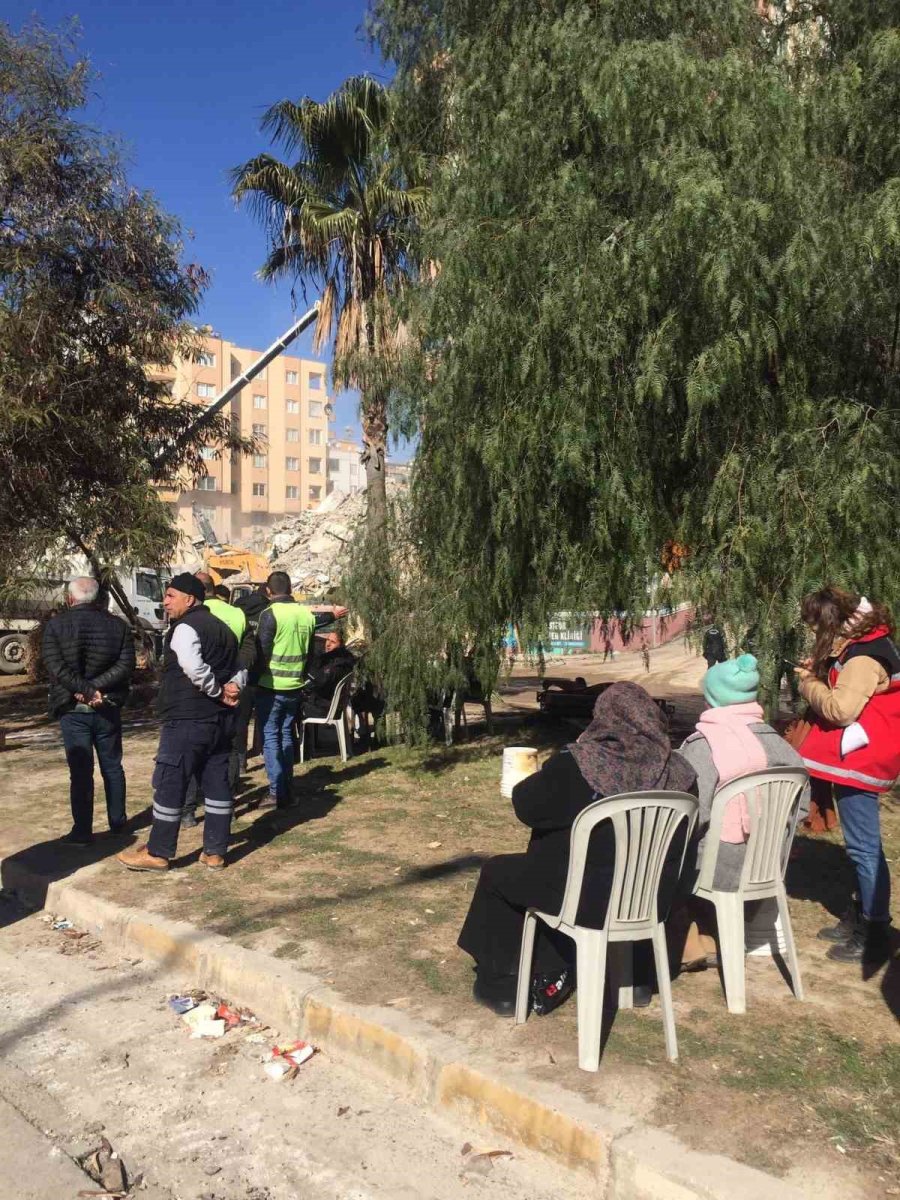 Kubilay Apartmanında İki Kişinin Cansız Bedenine Ulaşıldı