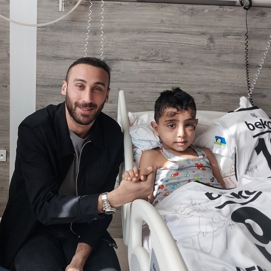 Cenk Tosun, Formasını İsteyen Cavit İle Buluştu