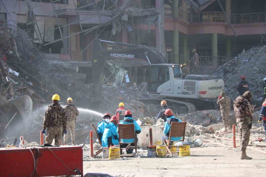 Diyarbakır’da 7 Enkaz Alanından 5’incisi Tamamlandı