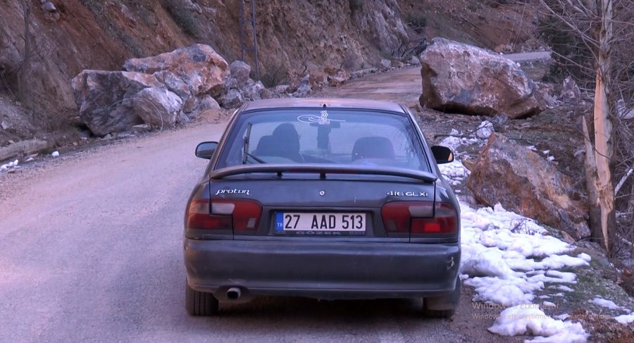 2 Büyük Deprem 2 Dağı Birleştirdi