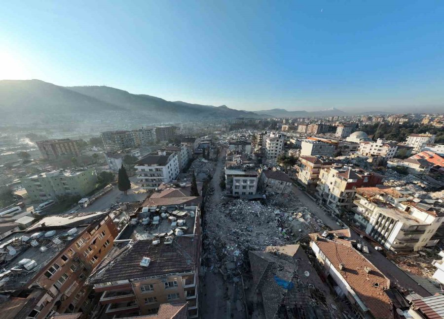 Depremin 9. Günü Hatay’daki Yıkım Havadan Çekilen Görüntülere Yansıdı