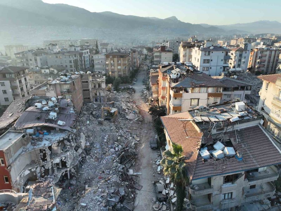 Depremin 9. Günü Hatay’daki Yıkım Havadan Çekilen Görüntülere Yansıdı