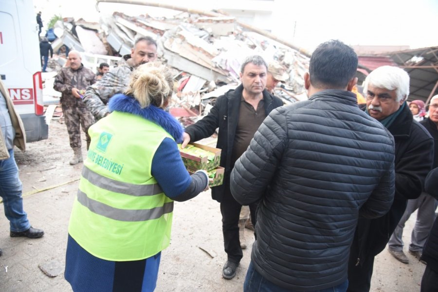 Osmaniye’de Depremin Yaraları Sarılıyor