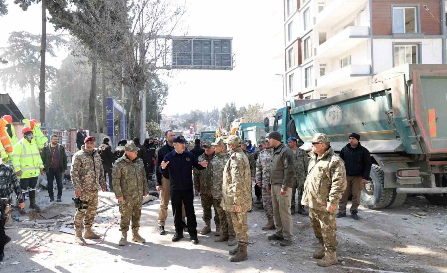 Bakan Akar Hatay’da