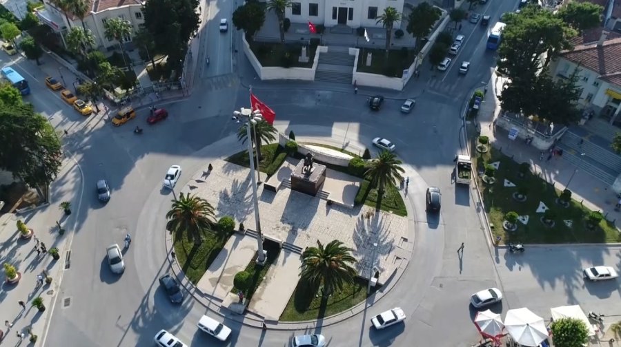 Hatay’ın Depremden Önce Ve Sonra Çekilen Görüntüleri Afetin Boyutunu Gözler Önüne Serdi