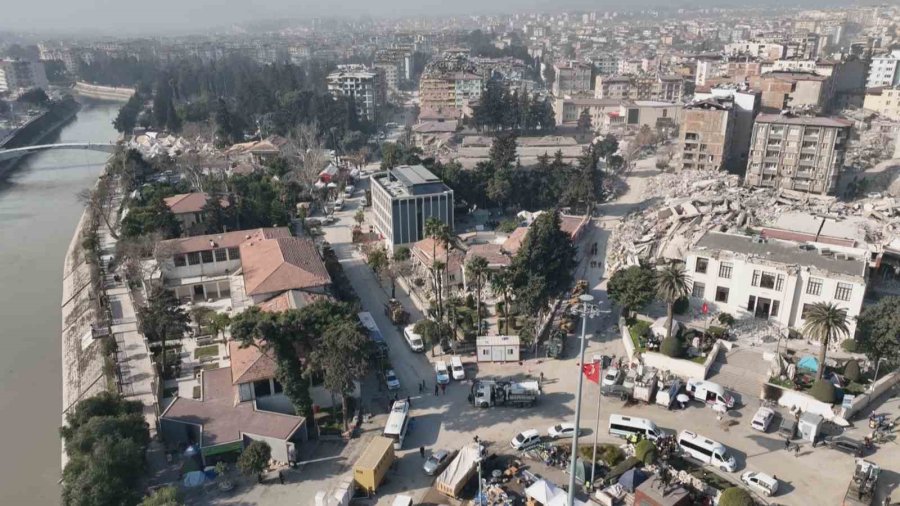 Hatay’ın Depremden Önce Ve Sonra Çekilen Görüntüleri Afetin Boyutunu Gözler Önüne Serdi