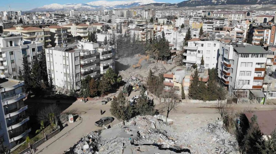 Depremde Ağır Yara Alan Adıyaman Taşınacak