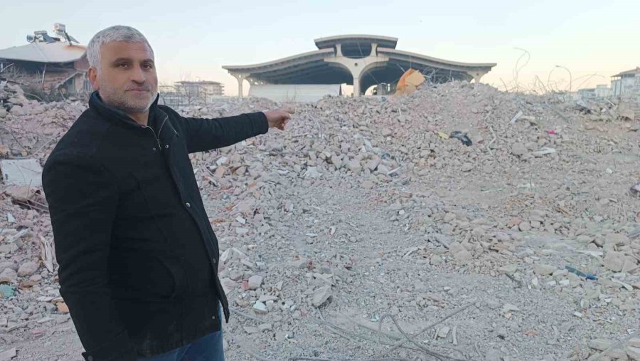 Gaziantep’te 50 Kişiye Mezar Olan Binada ‘kolon Kesildi’ İddiası