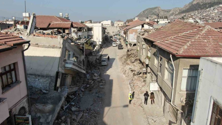 Hatay’da "dünyanın Aydınlatılan İlk Caddesi" Yerle Bir Oldu