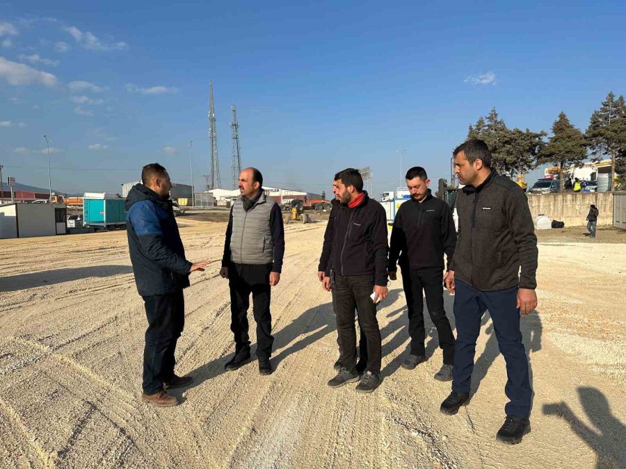 Başkan Altay Hatay’da Kurulacak Konteyner Kent Alanını İnceledi