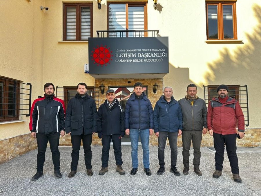 İletişim Başkanlığı Çalışan Basın Mensuplarına Destek Oluyor