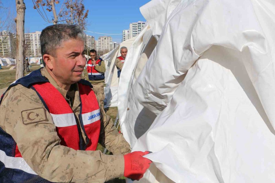 Diyarbakır’da Depremde Ölü Sayısı 407’ye Çıktı