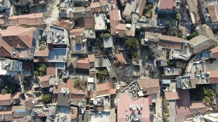 Deprem Sonrası "eski Antakya Evleri" Yerle Bir Oldu