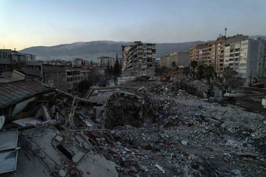 Kahramanmaraş’ta Arama Kurtarma Ve Enkaz Kaldırma Çalışmaları Sürüyor