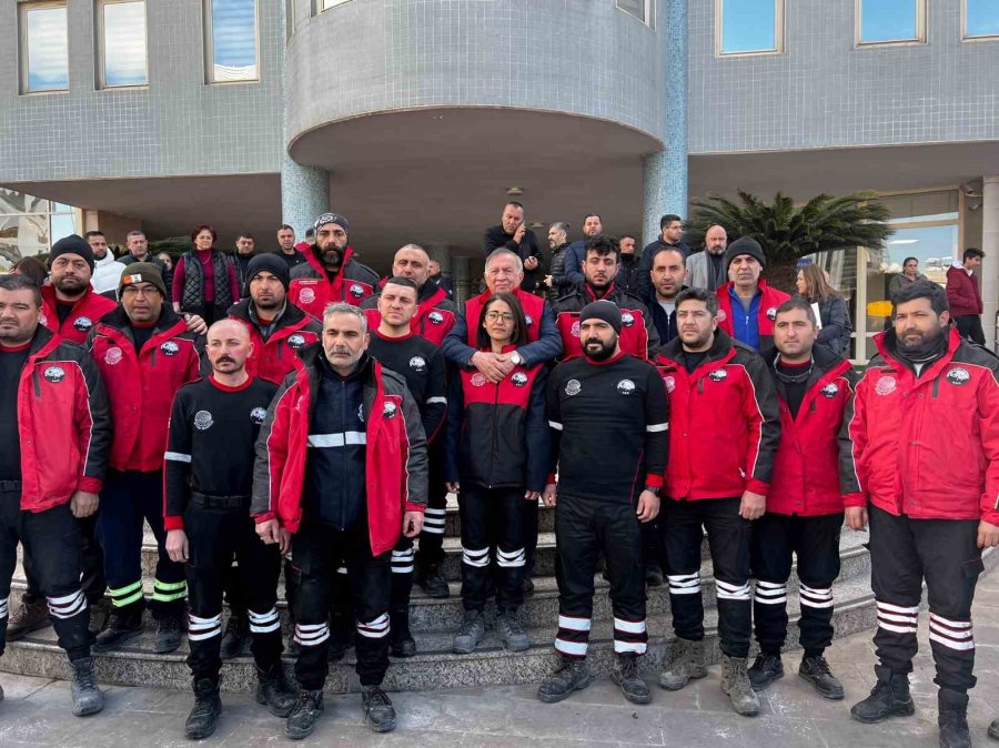 Seyhan Arama Kurtarma Ekibi Adana’ya Döndü