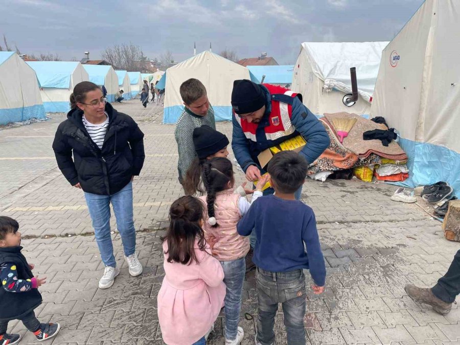 Van Jandarması Malatya’da Huzur Ve Güvenin Teminatı Olmaya Devam Ediyor