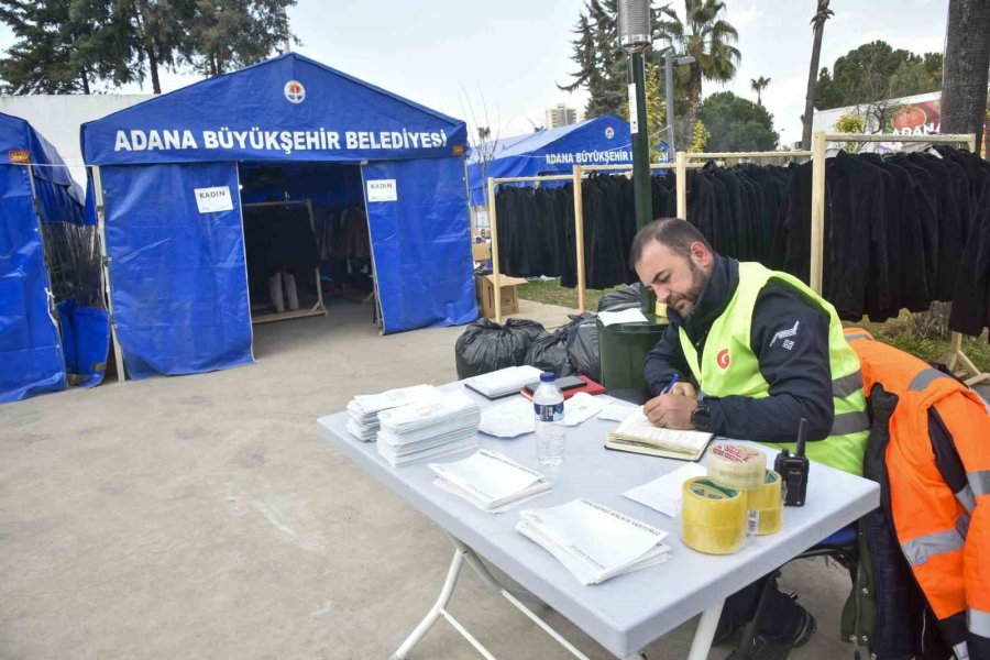 Karalar: “milletimizin Ayrım Gözetmeksiniz Yardım Etme Geleneğiyle Onur Duyuyorum”