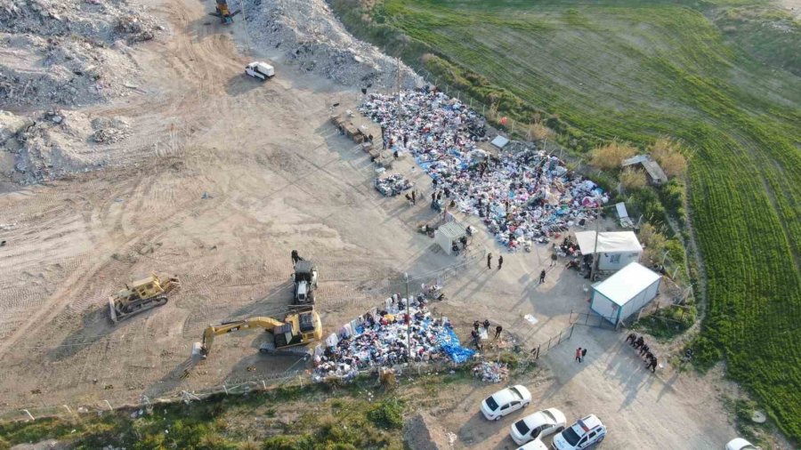 Tez Hazırlarken Depremde Hayatını Kaybetti