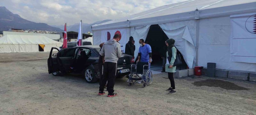 Katar’ın Hatay’da Kurduğu Sahra Hastanesi Depremzedelere Şifa Dağıtıyor