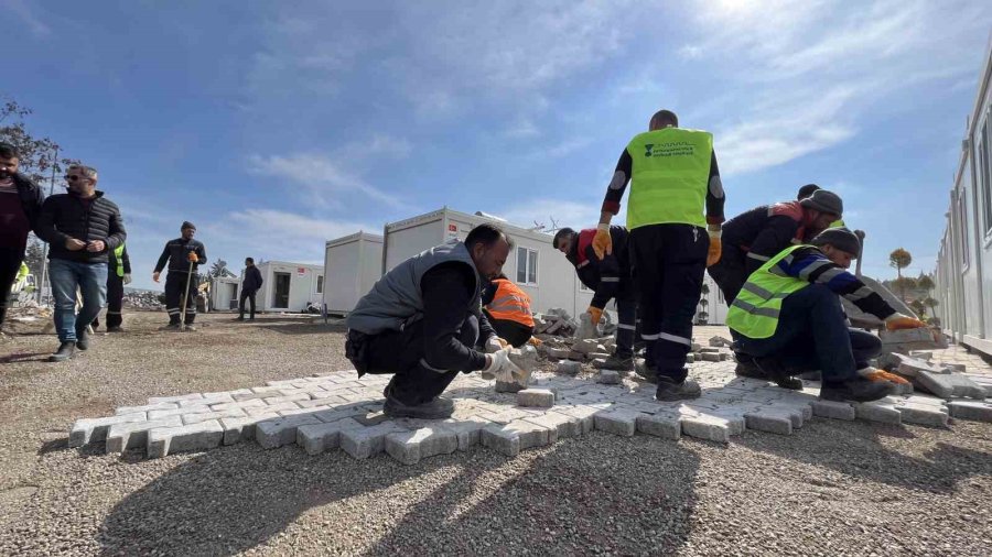 Karacasu’daki Konteyner Kentte Alt Ve Üstyapı Çalışmaları Tamamlanıyor