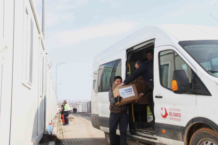 Malatya’da 10 Bin Kişinin Barınacağı Konteyner Kente Aileler Yerleşmeye Başladı