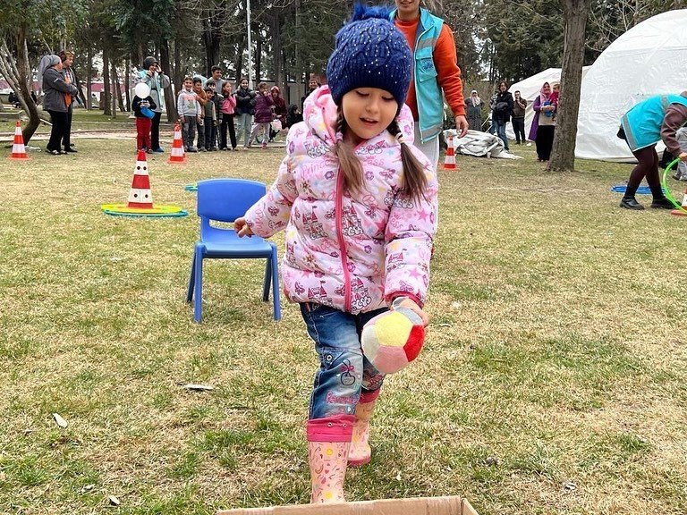 Elazığ Belediyesinin Kurduğu Oyun Çadırı, Depremzede Çocukların Neşe Kaynağı Oldu