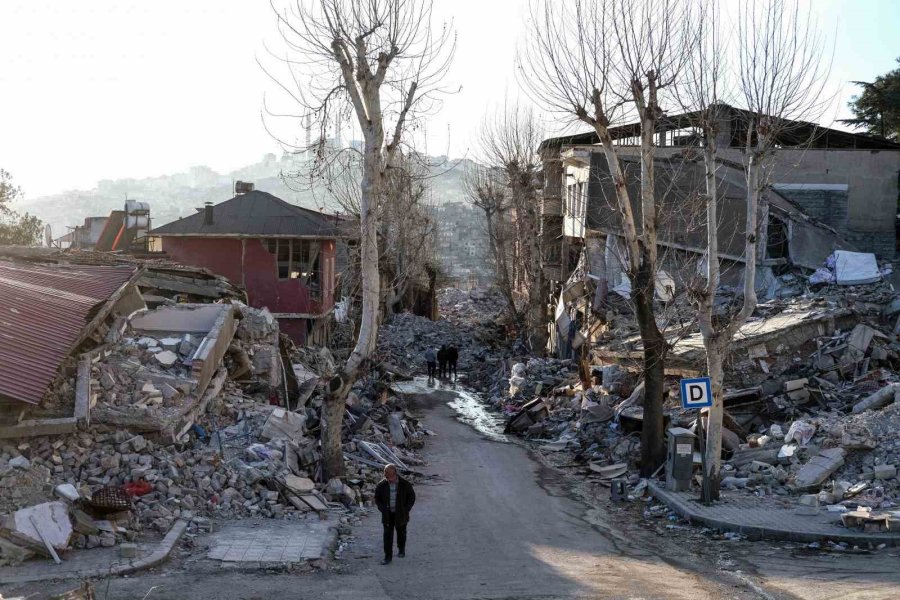 Sessizliğe Bürünen Kahramanmaraş’ın Ara Sokakları Havadan Görüntülendi