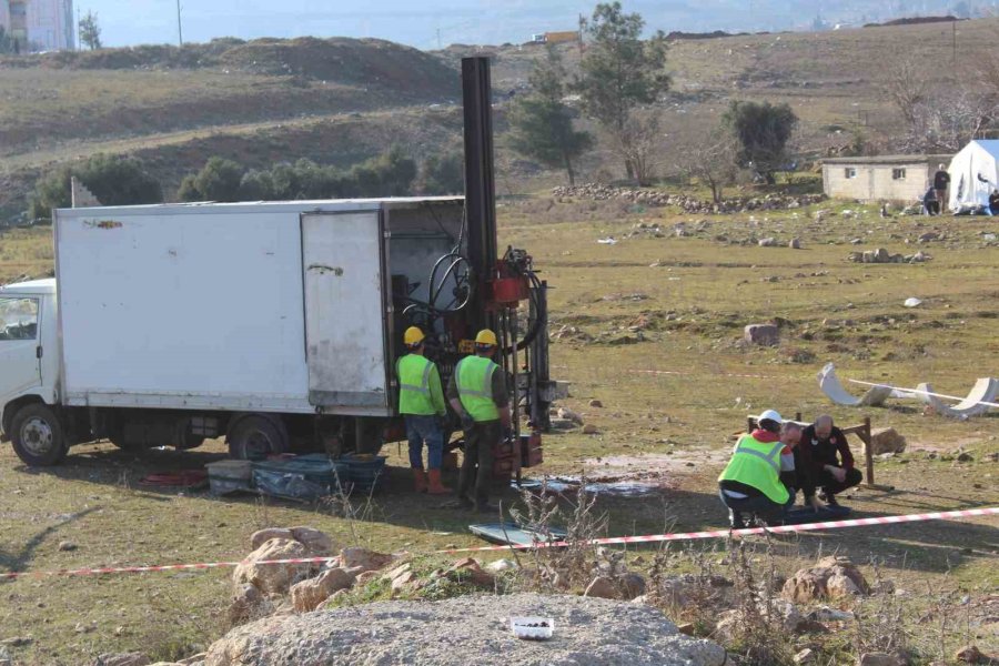 Toki Başkanı Bulut, Deprem Bölgesindeki Konut Çalışmalarıyla İlgili Bilgi Verdi