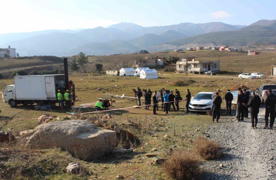 Toki Başkanı Bulut, Deprem Bölgesindeki Konut Çalışmalarıyla İlgili Bilgi Verdi