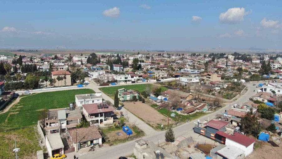 Hatay’ın En Küçük İlçesi Kumlu, Depremlerin Ardından Havadan Görüntülendi